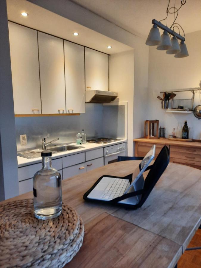St Catherine - Sweet Home - Bxl - Studio Apartment With City View Brussel Bagian luar foto