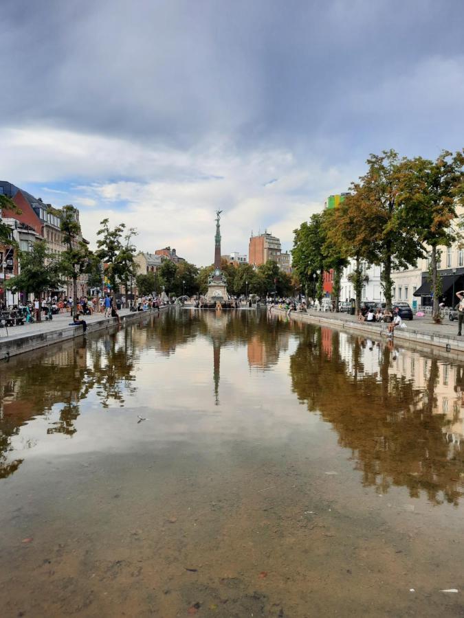 St Catherine - Sweet Home - Bxl - Studio Apartment With City View Brussel Bagian luar foto