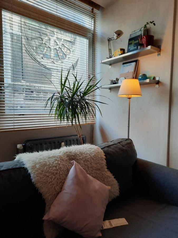 St Catherine - Sweet Home - Bxl - Studio Apartment With City View Brussel Bagian luar foto