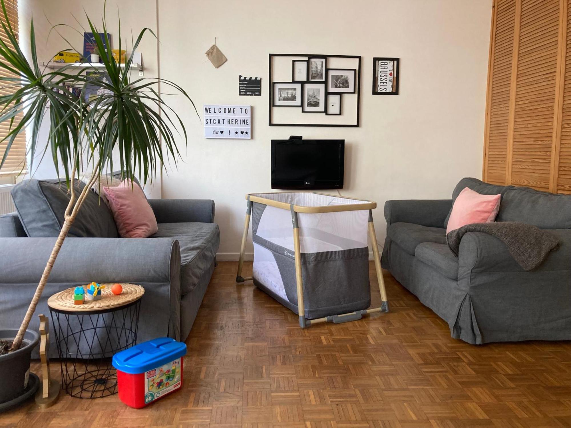 St Catherine - Sweet Home - Bxl - Studio Apartment With City View Brussel Bagian luar foto