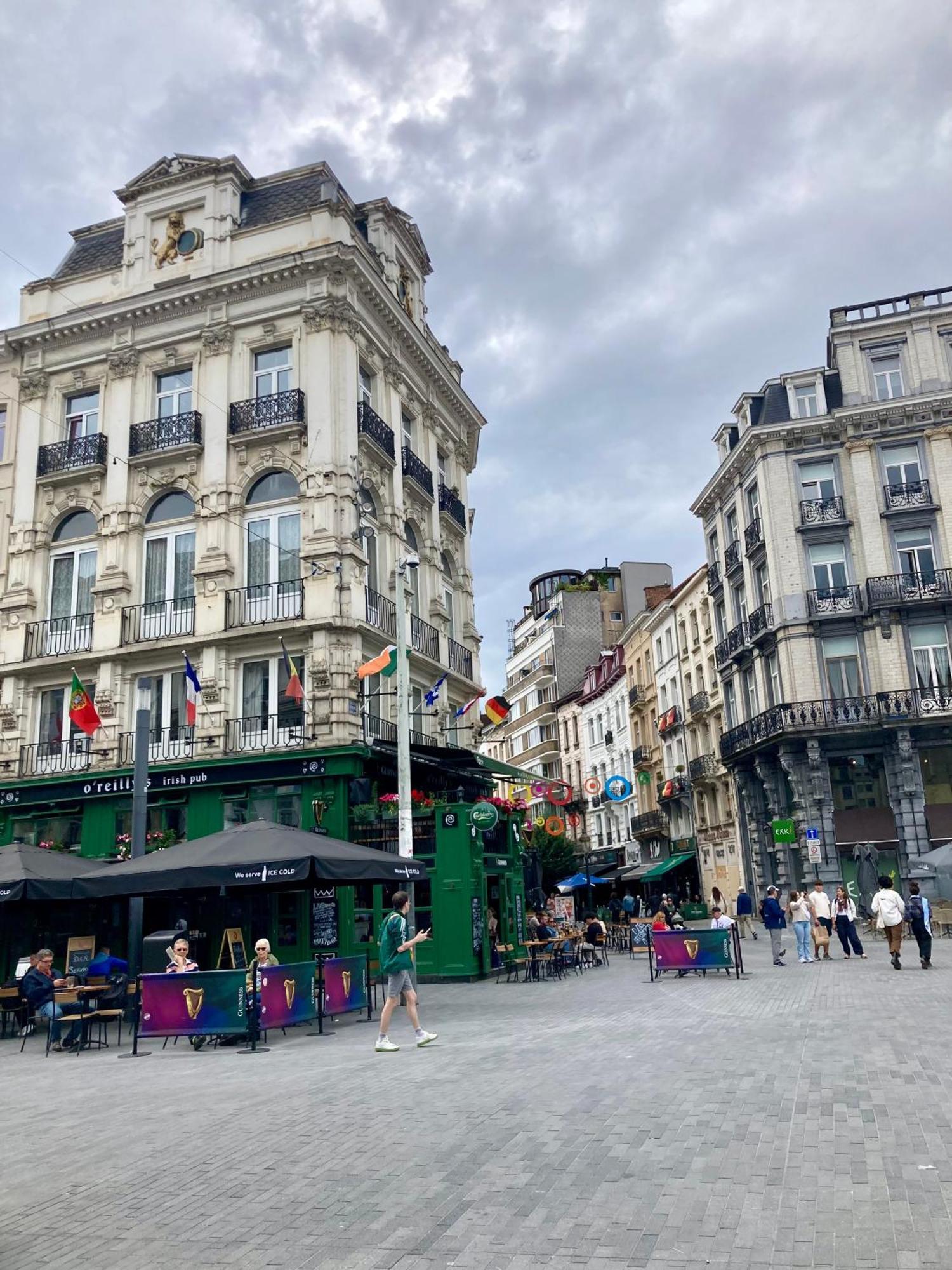 St Catherine - Sweet Home - Bxl - Studio Apartment With City View Brussel Bagian luar foto